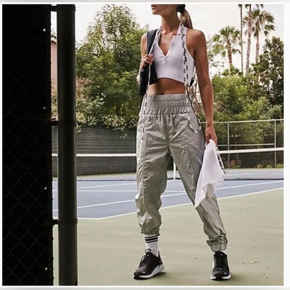 Free People FP MOVEMENT THE WAY HOME JOGGERs IN ARCTIC MIST size XS brand new - Picture 2 of 6